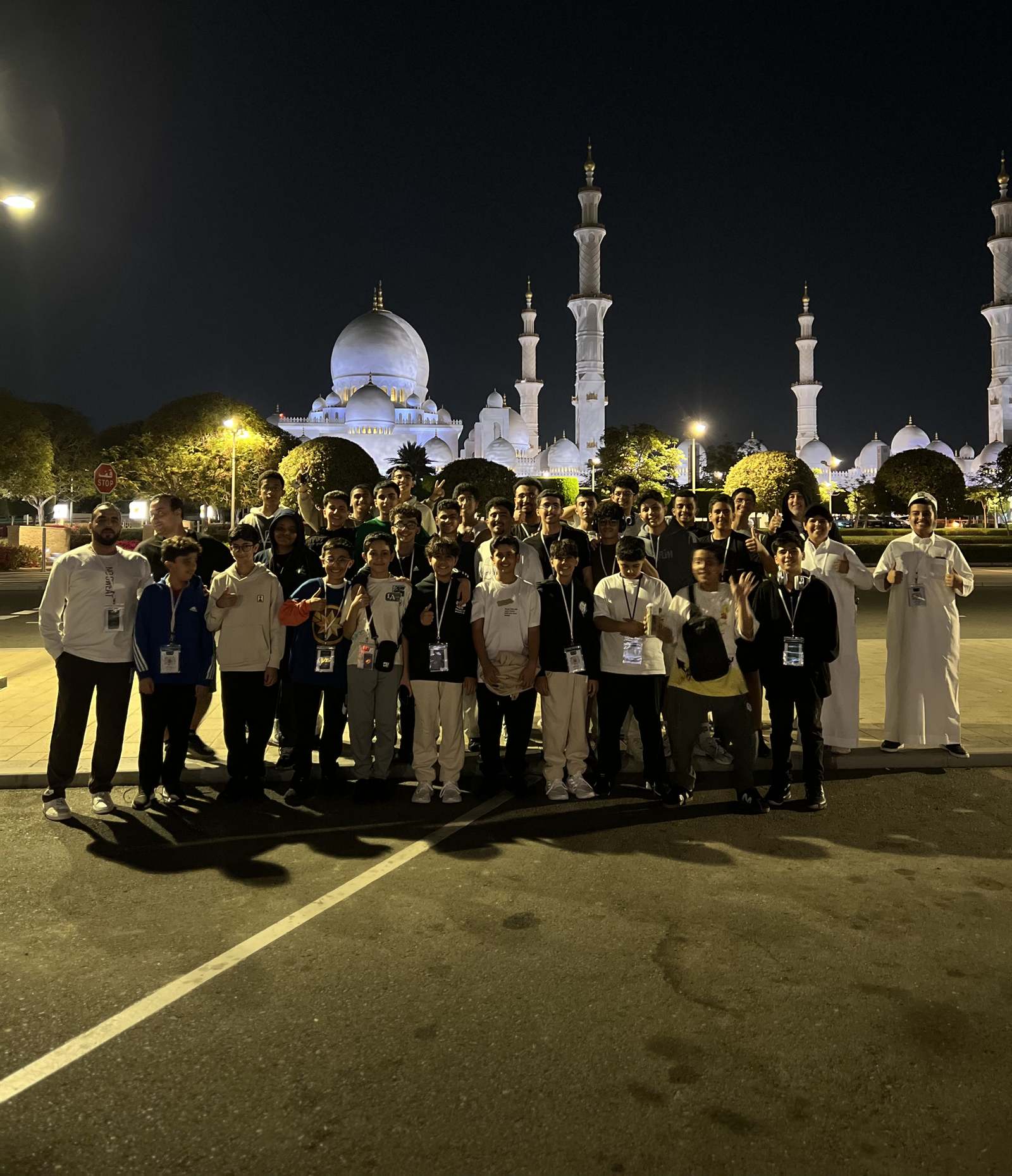 Sheikh Zayed Grand Mosque lit at night